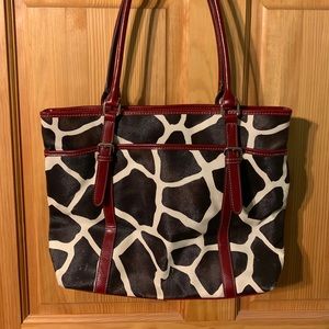 Used Medium Nine and Co. Shoulder Purse